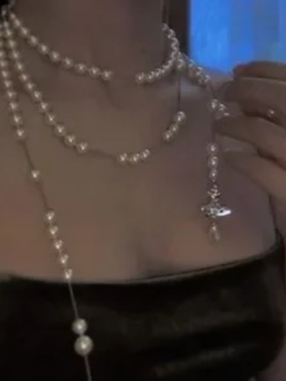 AUTH-Vivienne Westwood Broken pearl necklace - Picture 4 of 5